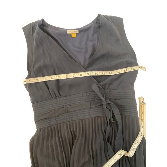 Leifsdottir Navy Blue Surplice Pleated Skirt Maxi Dress EUC Sz 6 Silk Belted - Picture 7 of 15